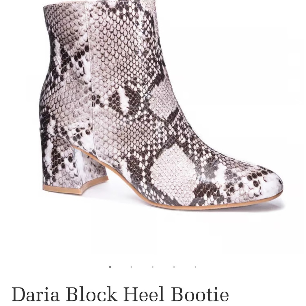 Chinese Laundry Daria Block Heel Bootie